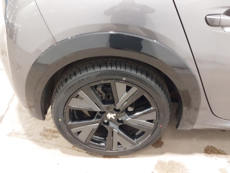 Used Peugeot 208 2022 for sale - 77324959: Photo 17