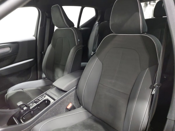 Used Volvo XC40 2024 for sale - 76199448: Photo 5