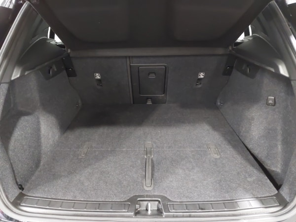 Used Volvo XC40 2024 for sale - 76199448: Photo 8