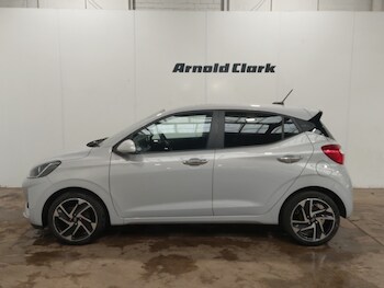 Used Hyundai i10 2024 for sale - 78441562: Photo