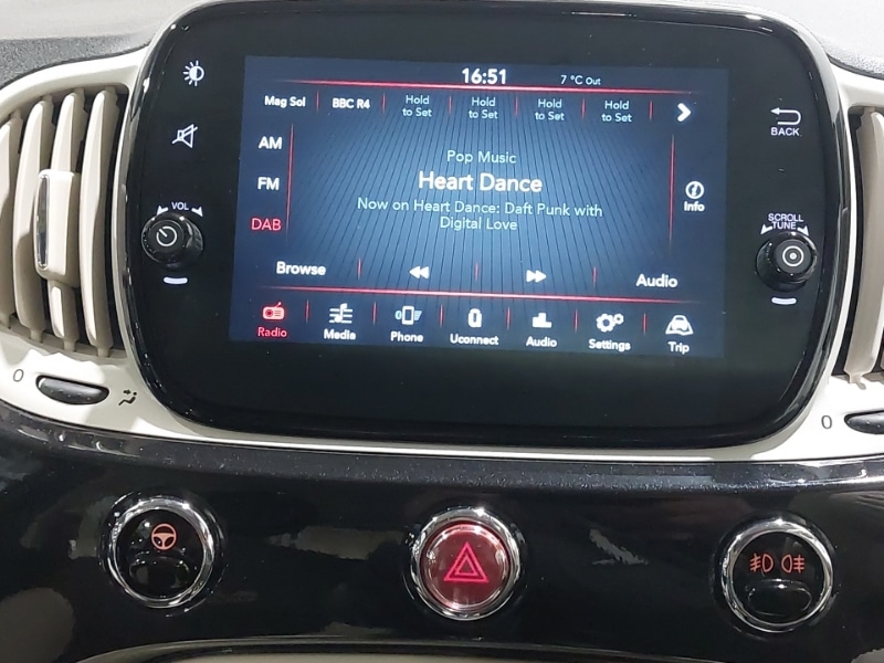 Used Fiat 500 2022 for sale - 77610858: Photo 2