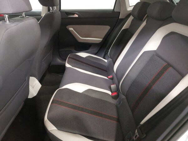Used Volkswagen Polo 2018 for sale - 76103455: Photo 6