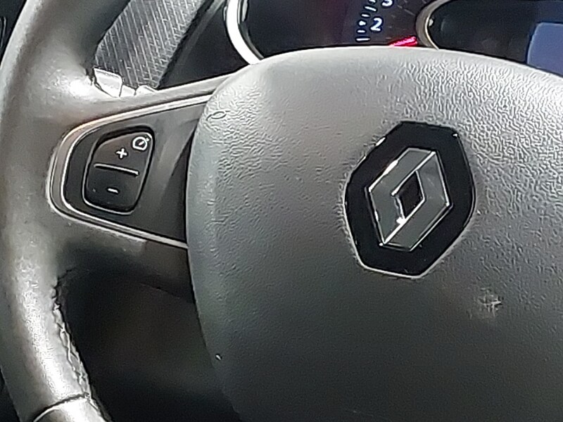 Used Renault Clio 2018 for sale - 78155873: Photo 11