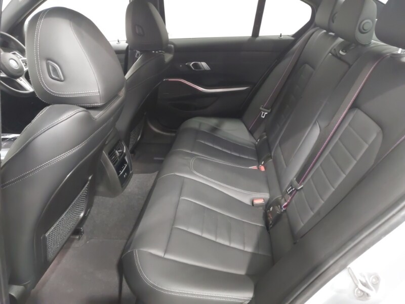 Used BMW 3 Series 2025 for sale - 76771360: Photo 6