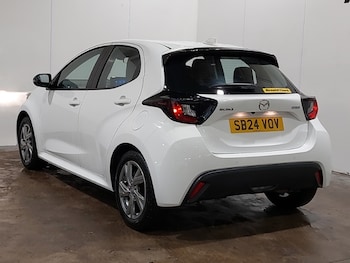 Used Mazda Mazda2 HYBRID 2024 for sale - 77509346: Photo