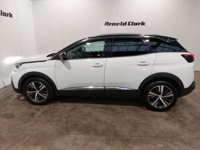 Used Peugeot 3008 2018 for sale - 77070275: Photo 4