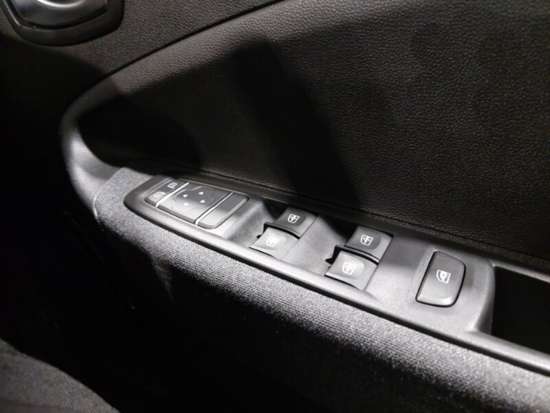 Used Renault Zoe 2021 for sale - 77761504: Photo 19