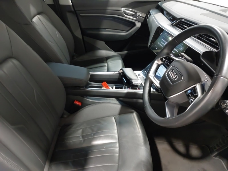 Used Audi e-tron 2021 for sale - 76365655: Photo 19