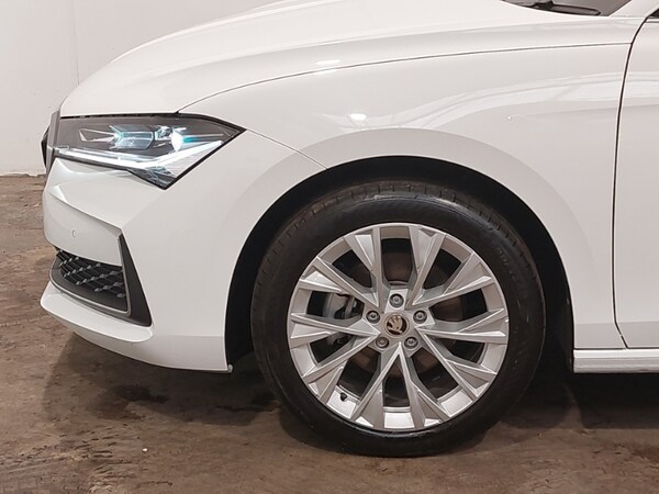Used Skoda Superb 2024 for sale - 75072741: Photo 13