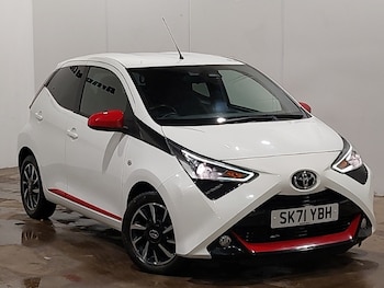 2021 - 1.0 VVT-i X-Trend TSS 5dr