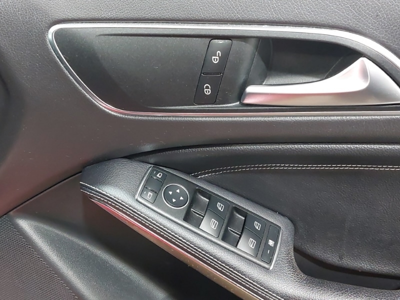 Used Mercedes-Benz A-Class 2017 for sale - 76609903: Photo 17