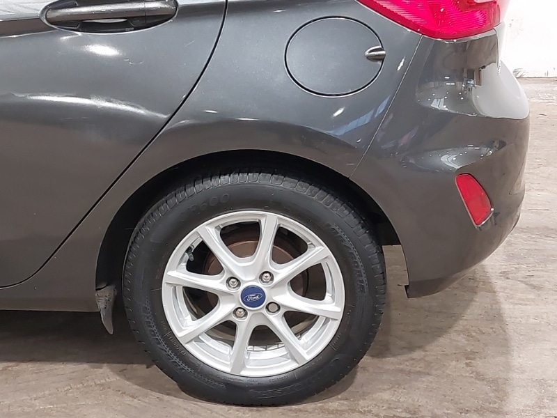 Used Ford Fiesta 2018 for sale - 76379387: Photo 14