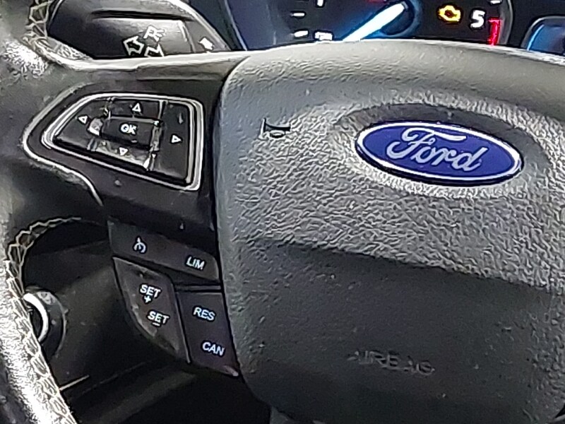 Used Ford Kuga 2017 for sale - 76560599: Photo 11