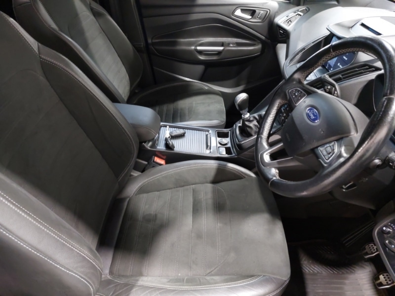 Used Ford Kuga 2017 for sale - 76560599: Photo 18