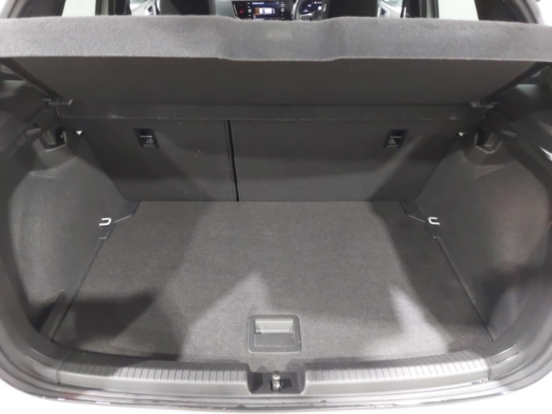 Used Volkswagen Polo 2023 for sale - 77329675: Photo 8