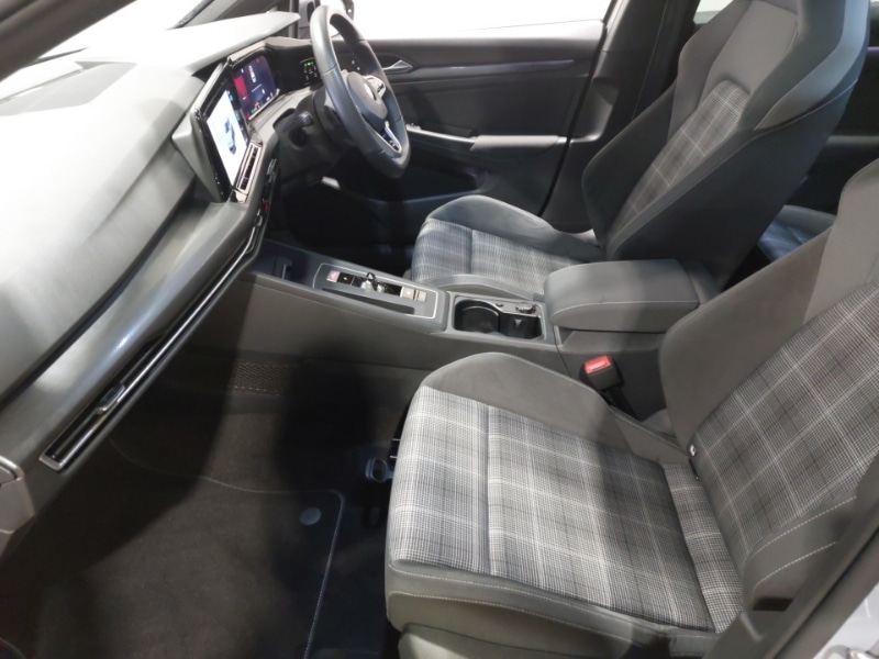 Used Volkswagen Golf 2021 for sale - 77404888: Photo 5