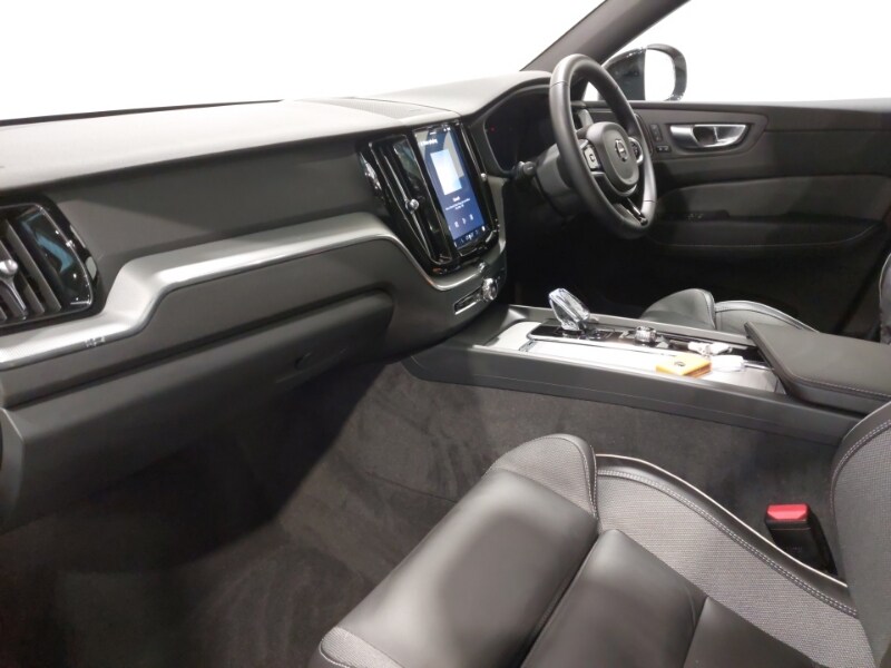 Used Volvo XC60 2024 for sale - 76264933: Photo 5