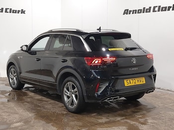 Used Volkswagen T-Roc 2022 for sale - 76160442: Photo