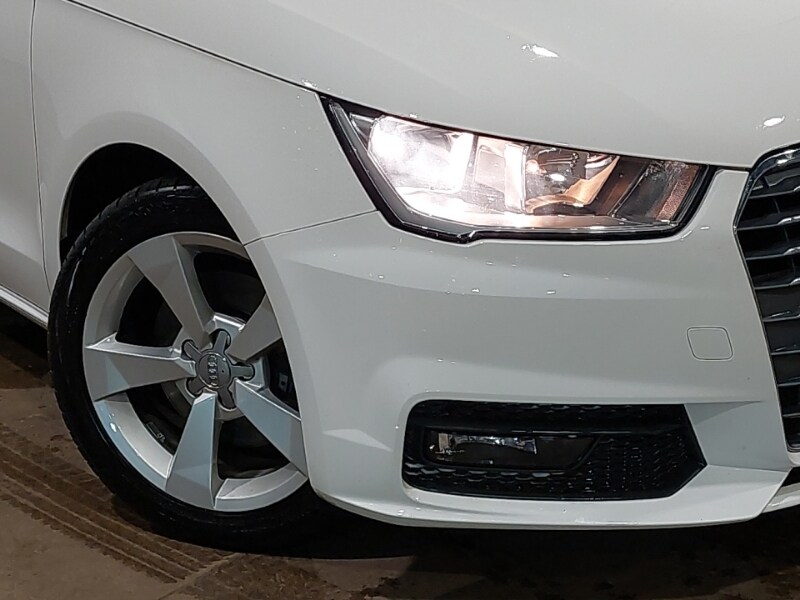 Used Audi A1 2018 for sale - 77343360: Photo 9