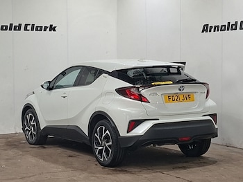 Used Toyota C-HR 2021 for sale - 79223637: Photo