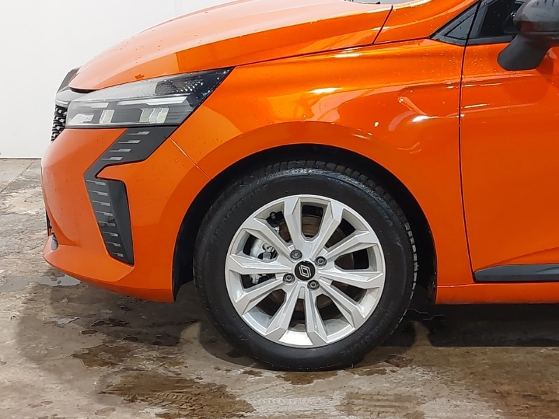 Used Renault Clio 2025 for sale - 76683521: Photo 13