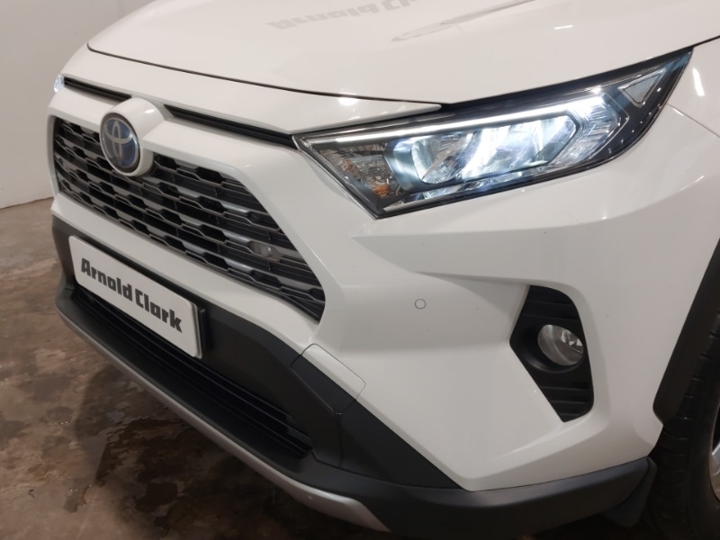 Used Toyota RAV4 2019 for sale - 76696208: Photo 12