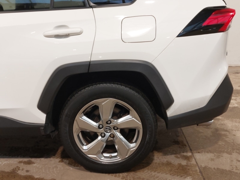 Used Toyota RAV4 2019 for sale - 76696208: Photo 14