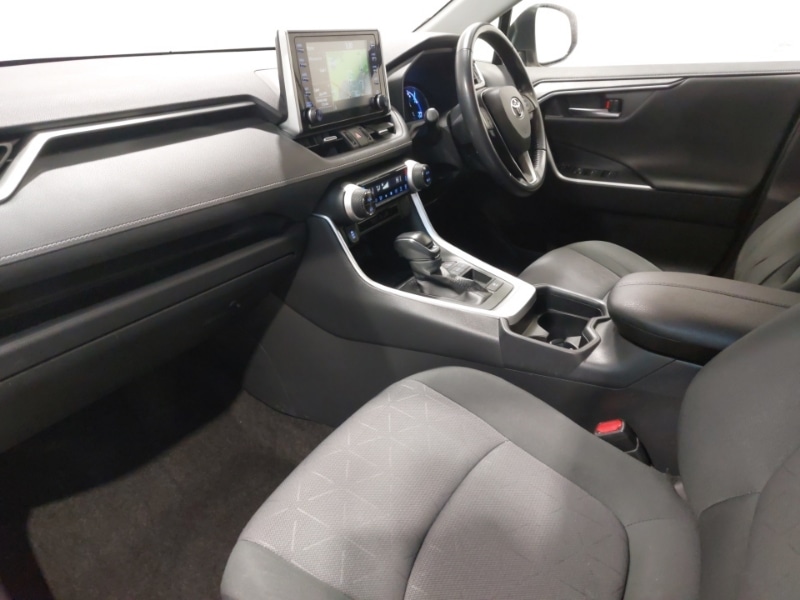 Used Toyota RAV4 2019 for sale - 76696208: Photo 5