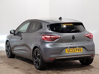 Used Renault Clio 2023 for sale - 75514247: Photo