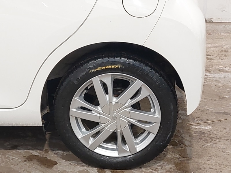 Used Toyota AYGO 2016 for sale - 76721883: Photo 14