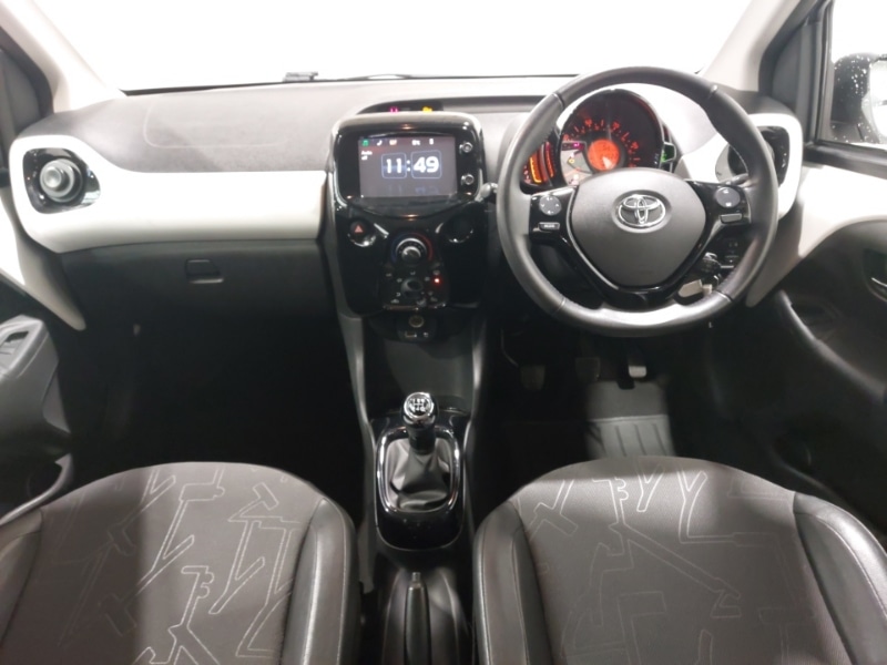 Used Toyota AYGO 2016 for sale - 76721883: Photo 2