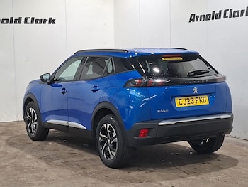 Used Peugeot 2008 2023 for sale - 79447842: Photo