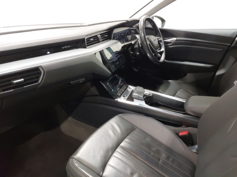 Used Audi e-tron 2021 for sale - 77564357: Photo 5