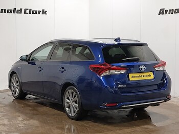 Used Toyota Auris 2017 for sale - 78441527: Photo