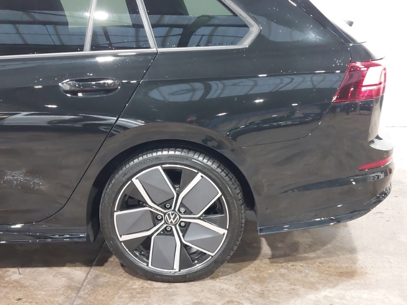 Used Volkswagen Golf 2024 for sale - 76418868: Photo 14