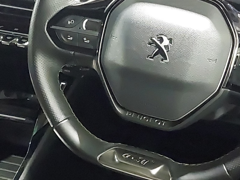 Used Peugeot 2008 2022 for sale - 76879978: Photo 11