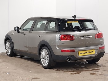 Used MINI Clubman 2019 for sale - 77392811: Photo