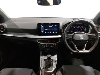 Used SEAT Arona 2024 for sale - 79493291: Photo