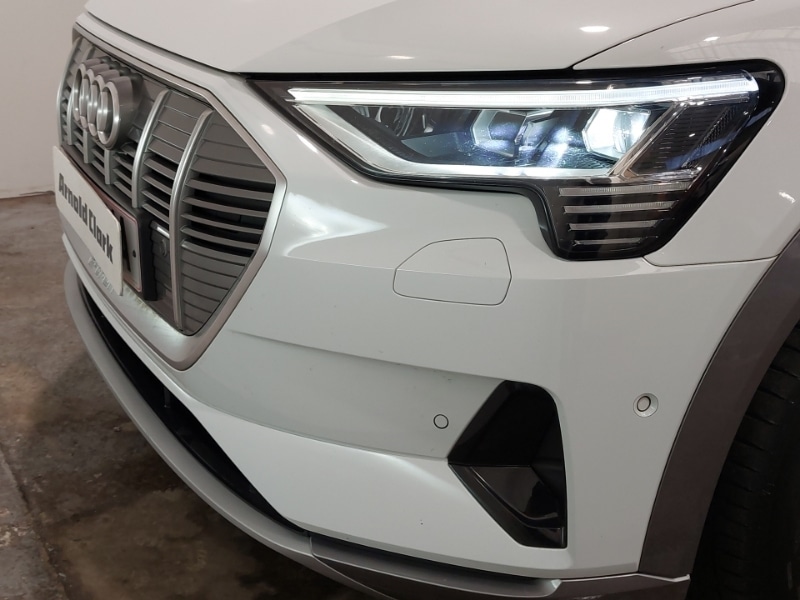 Used Audi e-tron 2020 for sale - 78147469: Photo 12