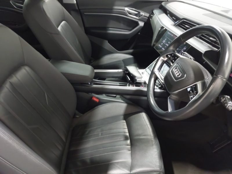Used Audi e-tron 2020 for sale - 78147469: Photo 18