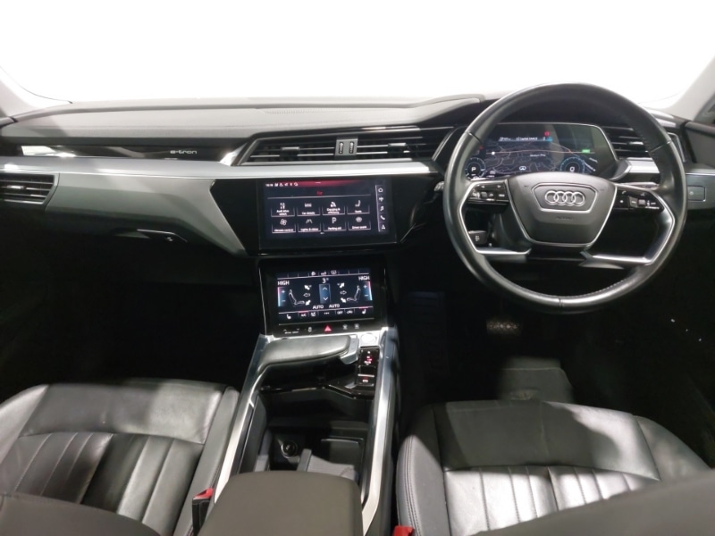 Used Audi e-tron 2020 for sale - 78147469: Photo 2