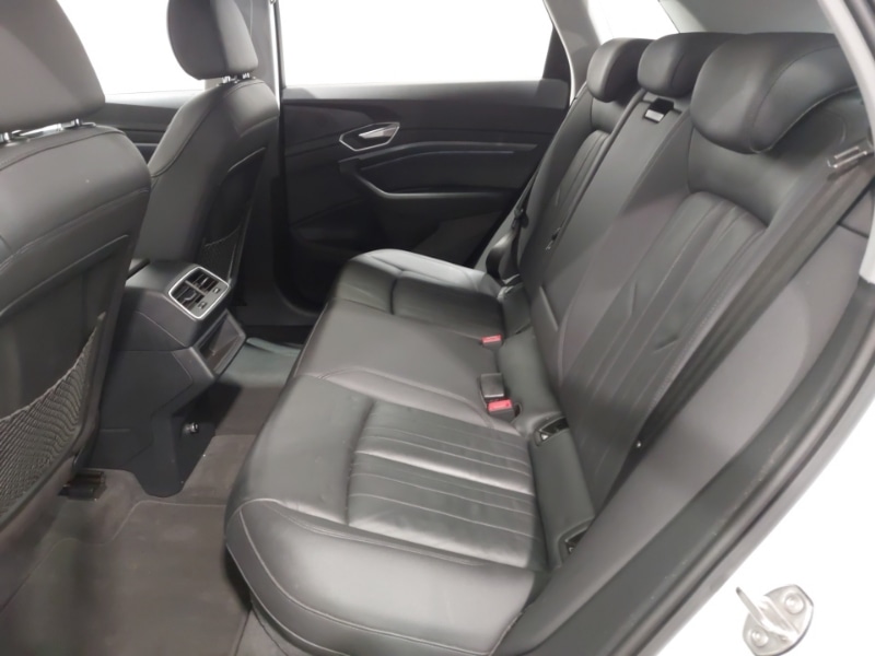 Used Audi e-tron 2020 for sale - 78147469: Photo 6
