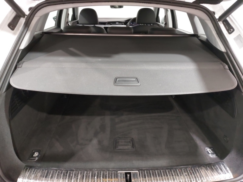 Used Audi e-tron 2020 for sale - 78147469: Photo 8