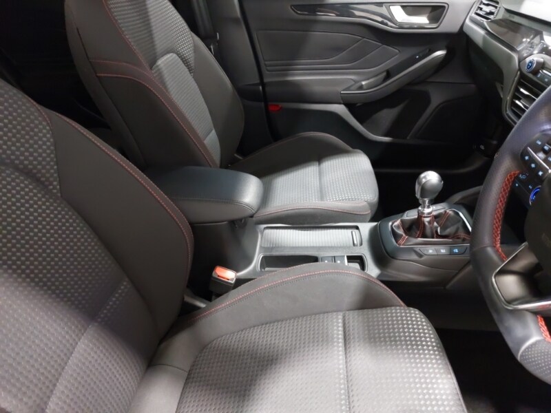 Used Ford Focus 2021 for sale - 77475844: Photo 14