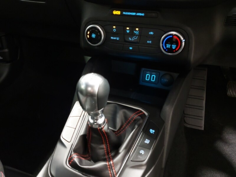 Used Ford Focus 2021 for sale - 77475844: Photo 15