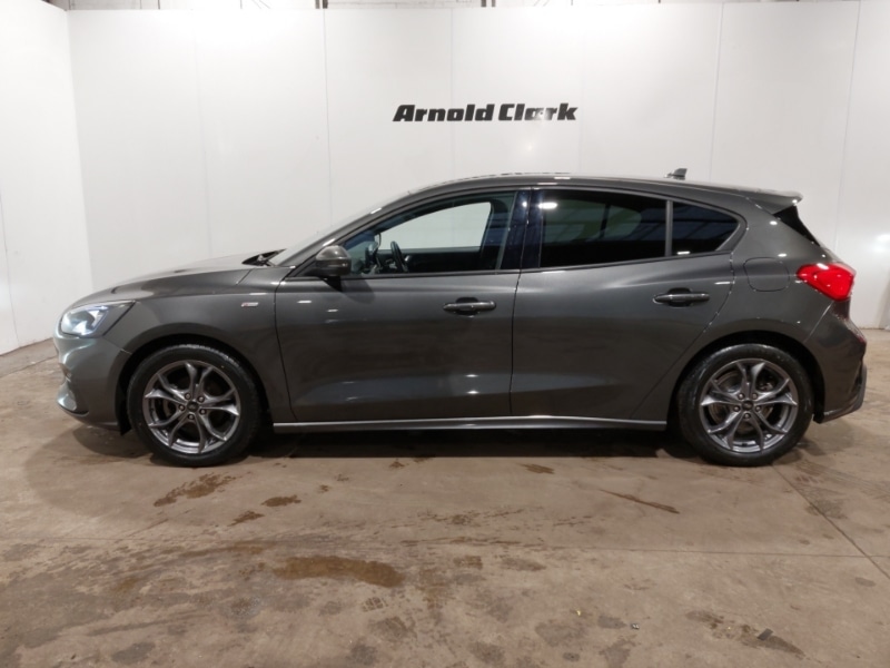 Used Ford Focus 2021 for sale - 77475844: Photo 4