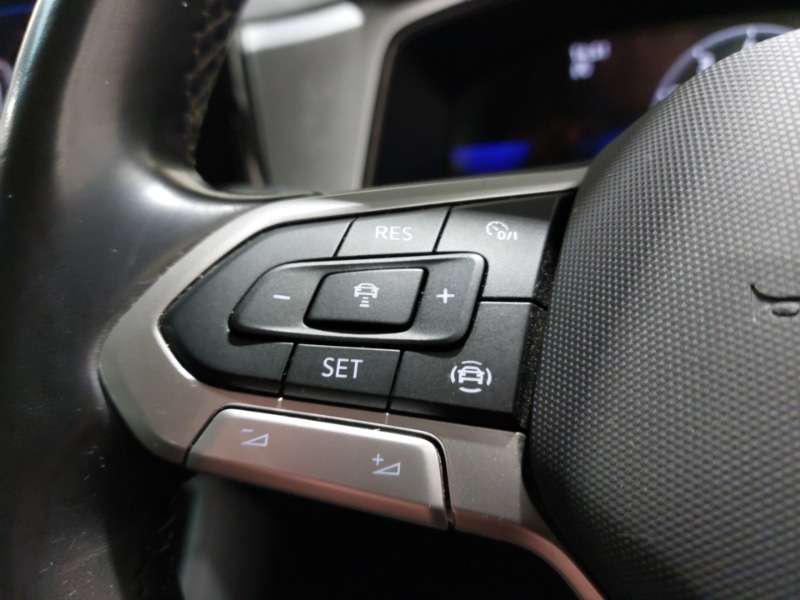 Used Volkswagen T-Roc 2022 for sale - 77256933: Photo 19