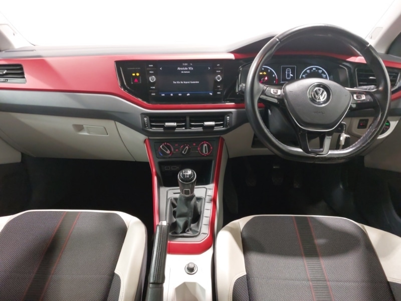 Used Volkswagen Polo 2018 for sale - 76464937: Photo 2