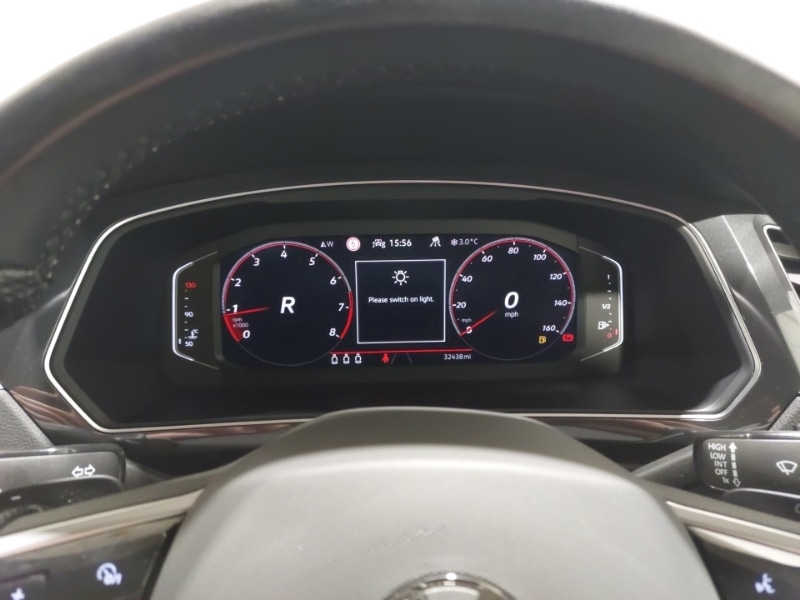 Used Volkswagen Tiguan 2022 for sale - 76700009: Photo 16