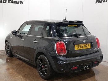 Used MINI Hatch 2019 for sale - 79407107: Photo